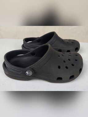 Children's Black Crocs Sandals - Comfortable Slip-On Size 13